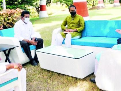 Vijay Darda discusses various development issues with Guardian Minister Sanjay Rathore | विजय दर्डा यांची पालकमंत्री संजय राठोड यांच्याशी विकासाच्या विविध मुद्यांवर चर्चा