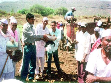  Shramdan for the water conservation of the students | विद्यार्थ्यांचे जलसंधारणासाठी श्रमदान