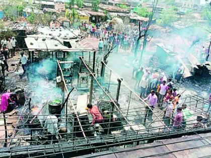 Gas cylinder explosion; Bechirakh five huts | गॅस सिलिंडरचा भडका; पाच झोपड्या बेचिराख