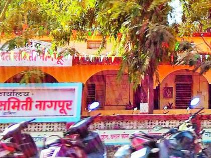 Who has the flag on Nagpur Panchayat samiti? | नागपूर पं.स.वर झेंडा कुणाचा?