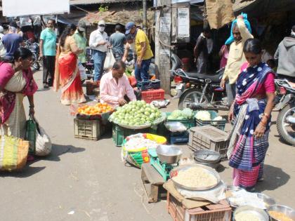 CoronaVirus Lockdown: Retail vegetable prices fall | CoronaVirus Lockdown : किरकोळ भाजीपाल्याच्या दरात घसरण