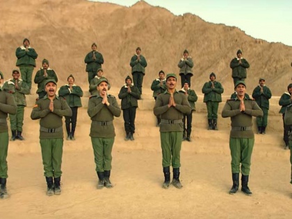 Paltan Movie title track launched | देशभक्तीची भावना जागृत करणारे 'पलटन'मधील शीर्षक गीत प्रेक्षकांच्या भेटीला