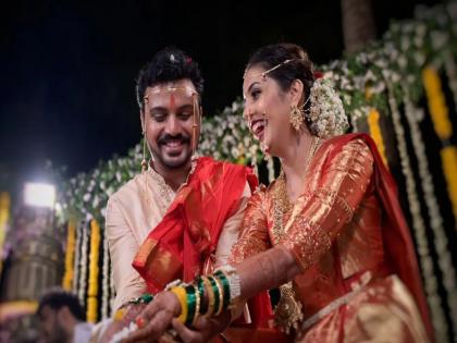 Shivani Rangole and Virajas Kulkarni Wedding Shivani and Virajas tied a knot | Shivani Rangole and Virajas Kulkarni Wedding : विराजस कुलकर्णी व शिवानी रांगोळेनं बांधली लग्नगाठ; पाहा, लग्नाचे फोटो व व्हिडीओ