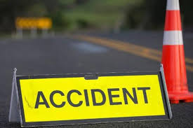 The old man was killed on the spot in a vehicle collision | वाहनाच्या धडकेत वृद्ध जागीच ठार