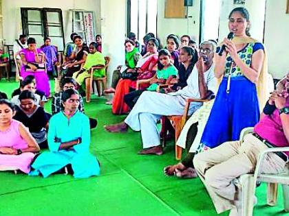 'Action Plan' for Divya Polling | दिव्यांग मतदानाच्या टक्केवाढीसाठी ‘अॅक्शन प्लॅन’ 'Action Plan' for Divya Polling | दिव्यांग मतदानाच्या टक्केवाढीसाठी ‘अॅक्शन प्लॅन’