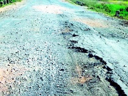 The Satona-Neri route leads to death | सातोना-नेरी मार्ग ठरतोय मृत्यूमार्ग The Satona-Neri route leads to death | सातोना-नेरी मार्ग ठरतोय मृत्यूमार्ग