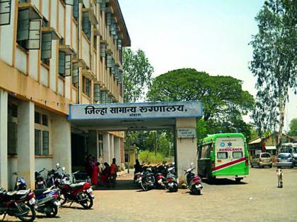 Thousands of patients per day in District Hospital | जिल्हा रुग्णालयात दररोज हजारांवर रुग्ण Thousands of patients per day in District Hospital | जिल्हा रुग्णालयात दररोज हजारांवर रुग्ण