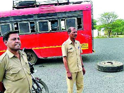 ST buses to Mohali bus station | मोहाडी बसस्थानकावर निघाले एसटीचे चाक