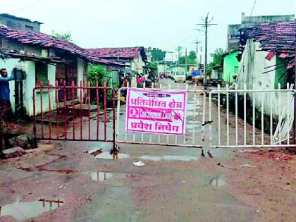 The entire market in Chamorshi is closed | चामोर्शीत संपूर्ण बाजारपेठ बंद