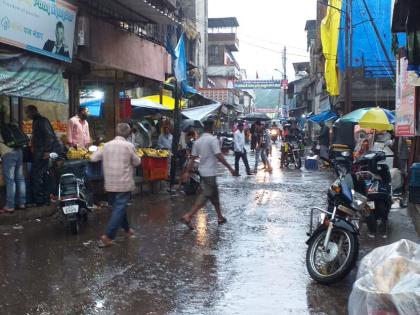  Heavy rains in Igatpuri area | इगतपुरी परिसरात जोरदार पावसाचे आगमन