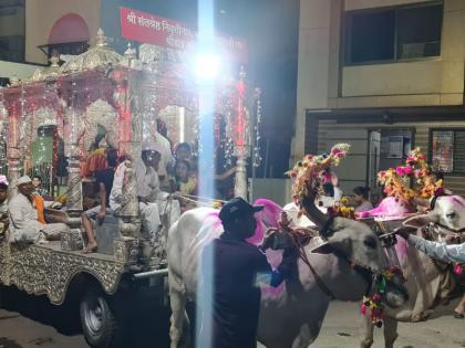 Concludes the Ooty Wari with a chariot procession | रथ मिरवणुकीने उटीच्या वारीची सांगता