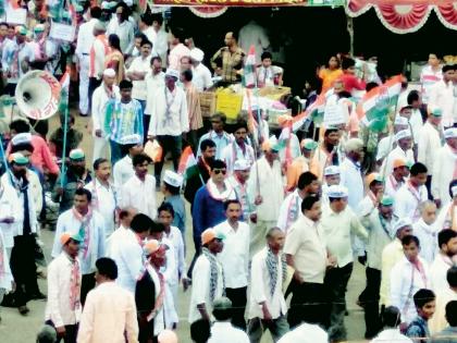 Congress bells at Nagbhid | नागभीड येथे काँग्रेसचा घंटानाद