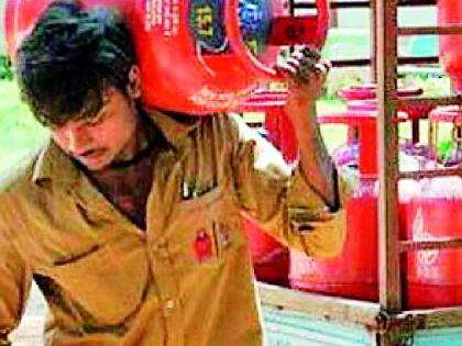 Gas looting continues even after online transactions | आॅनलाईन व्यवहारानंतरही गॅस ग्राहकांची लूट सुरूच