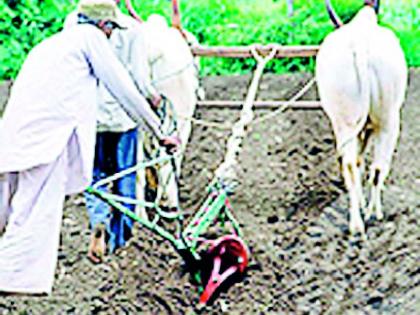 Farmers mislead by irrigation department | पाटबंधारे विभागाकडून शेतकऱ्यांची दिशाभूल