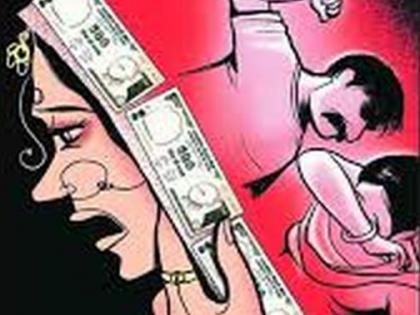 Employee wealth harassed for 15 lakhs | नोकरदार विवाहितेचा 15 लाखासाठी छळ Employee wealth harassed for 15 lakhs | नोकरदार विवाहितेचा 15 लाखासाठी छळ