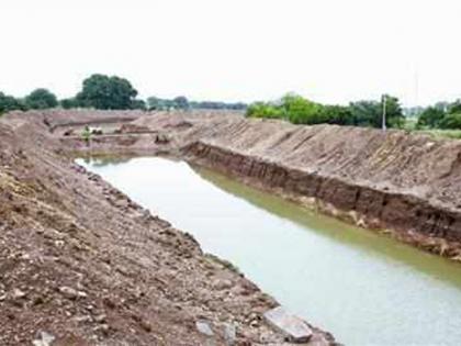 Parbhani: Laagna Muhurat for 622 works of 'Jal Water' | परभणी:‘जलयुक्त’च्या ६२२ कामांना लागेना मुहूर्त