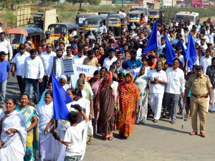 Parbhani: Front against DYSPs | परभणी : डीवायएसपींच्या विरोधात मोर्चा