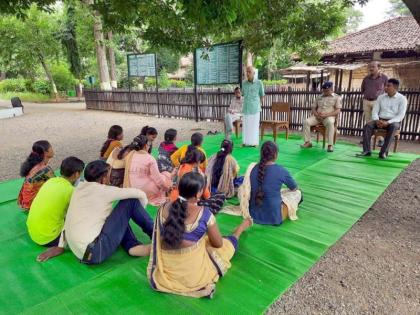 Dedicated Naxalites in Gadchiroli are undergoing industrial training in Wardha | गडचिरोलीतील समर्पित नक्षलवादी वर्ध्यात घेत आहेत औद्योगिक प्रशिक्षण