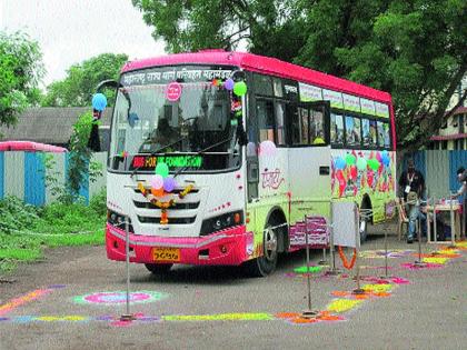  The history of ST will be revealed from the exhibition | प्रदर्शनातून उलगडणार एसटीचा इतिहास