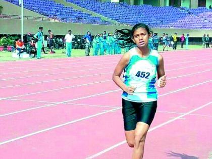 National Sports Day; 'This' runner needs financial support | राष्ट्रीय क्रीडा दिवस; 'या' मूकबधिर धावपटूला हवे आर्थिक पाठबळ