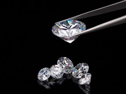 The first diamond industry in Vidarbha is in Yavatmal's Ner | प.विदर्भातील पहिला हिरे उद्योग यवतमाळच्या नेरमध्ये