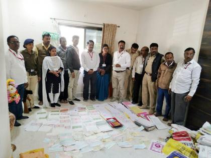  Action against five illegal lenders; 100 grams of gold, with the cash of 1.40 lac, documents seized | पाच अवैध सावकारांविरुद्ध कारवाई; १.४० लाखाच्या रोकडसह १०० ग्रॅम सोने, दस्तऐवज जप्त