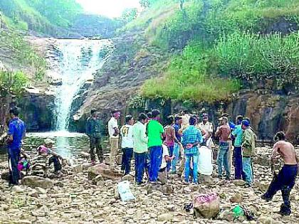 Nagpur tourist killed in drowning | नागपूरच्या पर्यटकाचा जत्रा डोहात बुडून मृत्यू