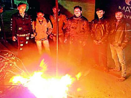 Hoodhoodi in the district at 6 degrees Celsius | जिल्ह्यात हुडहुडी..पारा ६ अंशावर