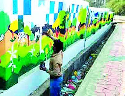 Dictating the painting business in the digital age | डीजिटल युगात पेंटींग व्यवसाय डबघाईला