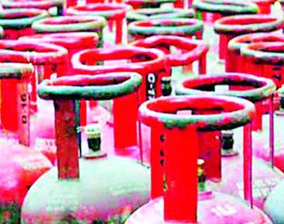 The district will be 100% gas-free | जिल्हा १०० टक्के गॅसयुक्त होणार