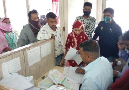 123 applications filed during the day on Monday | सोमवारी दिवसभरात १२३ अर्ज दाखल