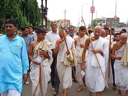 Vorghada rally in the city on the occasion of pollution | पर्यूषण पर्वानिमित्त शहरात वरघोडा शोभायात्रा