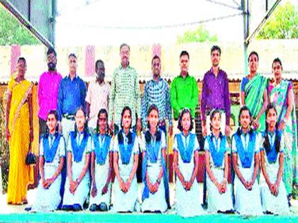 Success in Pangari School of Painting Exam | पांगरी शाळेचे चित्रकला परीक्षेत यश