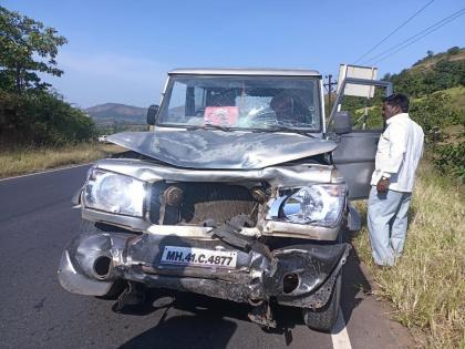 One killed, one injured in accident near Thanapada | ठाणापाडाजवळ अपघातात एक ठार, एक जखमी