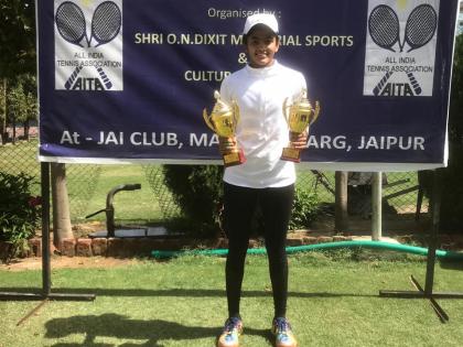  In the tennis tournament, Makhrok Konkani doubles crown |  टेनिस स्पर्धेत माहरूख कोकणीला दुहेरी मुकूट