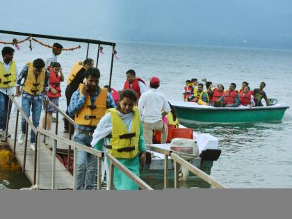 Earlier Mahabaleshwar; Later in the dump area ... the tourist of nature landscapes | आधी महाबळेश्वर; नंतर धोम परिसर...निसर्गसौंदर्याची पर्यटकांना भूरळ