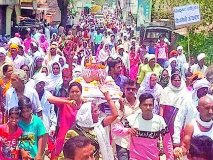 The funeral of the taps in Ralegaon city | राळेगाव शहरात नळाची अंत्ययात्रा