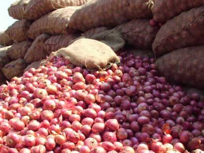 On the Onion Market in Market Market Committee | नगर बाजार समितीत कांद्यावरुन पुन्हा वांदा On the Onion Market in Market Market Committee | नगर बाजार समितीत कांद्यावरुन पुन्हा वांदा