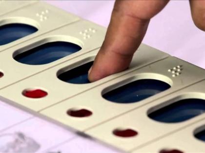 New EVM machine will be used for Lok Sabha elections | लोकसभा निवडणुकीसाठी येणार नवीन ईव्हीएम मशीन