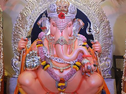 Ganpati Festival: Online darshan of Bappas in the city, sparse crowd of devotees, citizens | Ganpati Festival : शहरातील बाप्पांचे ऑनलाईन दर्शन, भाविक, नागरिकांची तुरळक गर्दी