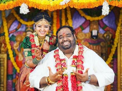 Tamil Actress Mahalakshmi Marries Producer Ravindar Chandrasekaran; See Pics | साऊथ अभिनेत्री महालक्ष्मी अडकली लग्नबंधनात, लग्नाच्या फोटोंवरून सुरू झाली भलतीच चर्चा