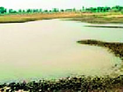 1154 Mama lakes in the district are counting the last elements | जिल्ह्यातील 1154 मामा तलाव मोजत आहेत अखेरच्या घटका