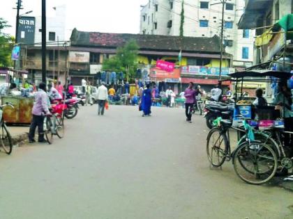 The 'Sunday Market' closure in Chandrapur | चंद्रपुरातील ‘संडे मार्केट’ बंद