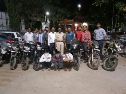 Two-wheeler arrested | दुचाकी चोरणारी टोळी पकडली