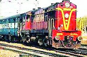 Gondia-Balaghat-Samanpur train will run from Sunday | गोंदिया-बालाघाट-समनापूर ट्रेन धावणार रविवारपासून Gondia-Balaghat-Samanpur train will run from Sunday | गोंदिया-बालाघाट-समनापूर ट्रेन धावणार रविवारपासून