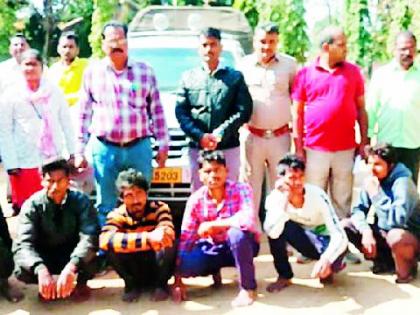 Eight victims of hunting arrest | चितळाची शिकार करणारे आठ जण जाळ्यात
