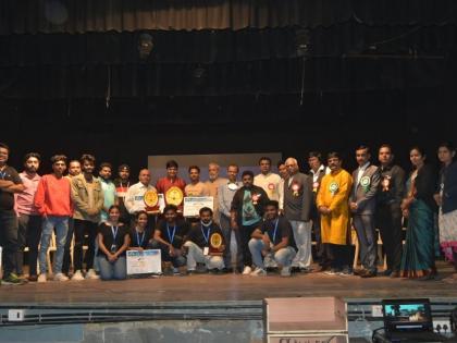 First in Nashik's 'Narya' Maharshi Short Film Festival | नाशिकचा ‘नाऱ्या’ महर्षी लघुपट महोत्सवात प्रथम