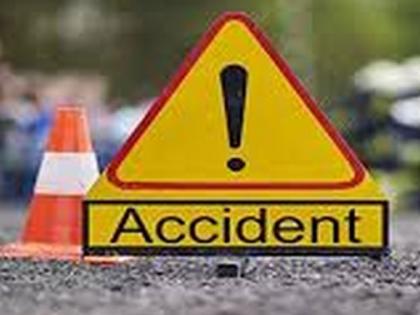 Two injured in collision with tractor | भरधाव ट्रॅक्टरने धडक दिल्याने दोनजण जखमी