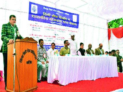 Suryakant Shinde: Rallying on the occasion of Govt. Schemes organized at Bhalekar ground; Information about the schemes of various departments in the meeting. The benefits of government schemes should be made available to the general public | सूर्यकांत शिंदे : भालेकर मैदानावर आयोजित शासकीय योजनांच्या मेळाव्याप्रसंगी प्रतिपादन; मेळाव्यात विविध विभागांच्या योजनांची माहिती शासकीय योजनांचे लाभ सर्वसामान्यांपर्यंत पोहोचणे आवश्यक