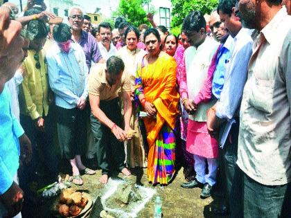 Starting the work of Sunderban Colony-Kamodejnagar Pedestrian Underground Road | सुंदरबन कॉलनी-कमोदनगर पादचारी भूमिगत मार्गाचे काम सुरू